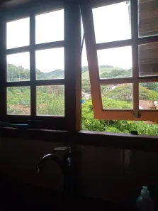 Casa com 2 Quartos para alugar, 200m² no Pedro do Rio, Petrópolis