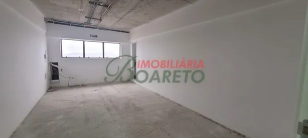 Sala Comercial à venda, 31m² no Vila Bocaina, Mauá
