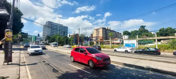 Ponto Comercial para alugar, 75m² no Tanque, Rio de Janeiro