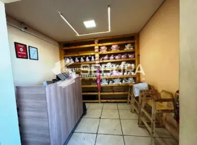 Sala Comercial para alugar, 660m² no Igara, Canoas