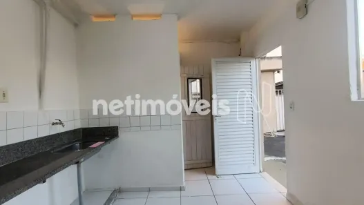 Casa com 1 Quarto para alugar, 20m² no Cruzeiro, Belo Horizonte