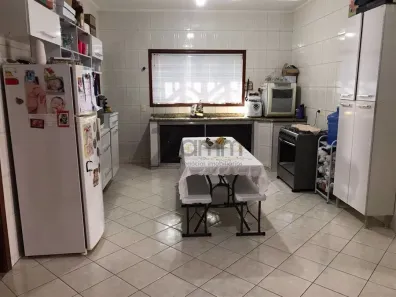 Sobrado com 4 Quartos à venda, 360m² no Vila Real Continuação, Hortolândia