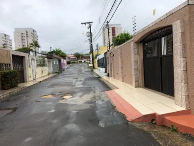 Casa com 3 Quartos à venda, 200m² no Dom Pedro I, Manaus