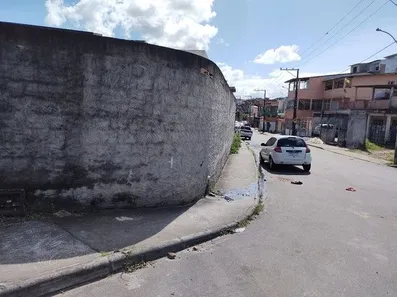 Casa com 2 Quartos à venda, 330m² no Paripe, Salvador