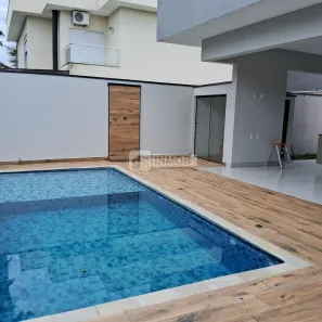 Casa de Condomínio com 3 Quartos para alugar, 230m² no Quiririm, Taubaté