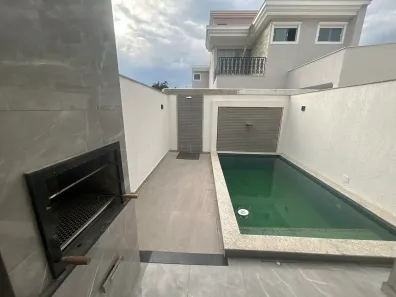 Casa de Condomínio com 3 Quartos à venda, 140m² no Campo Grande, Rio de Janeiro