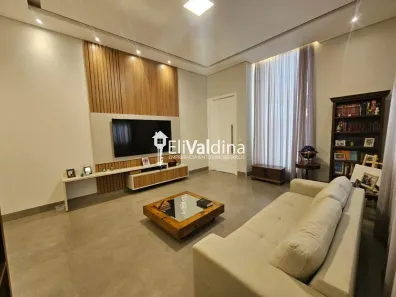 Casa com 3 Quartos à venda, 256m² no Alto da Boa Vista, Brasília