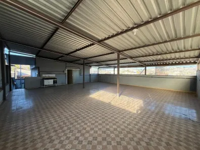Casa com 2 Quartos para alugar, 440m² no Vale do Jatobá (Barreiro), Belo Horizonte