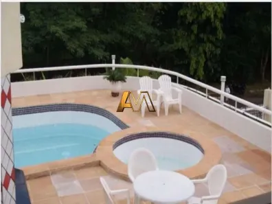 Casa com 5 Quartos à venda, 600m² no Pituba, Salvador