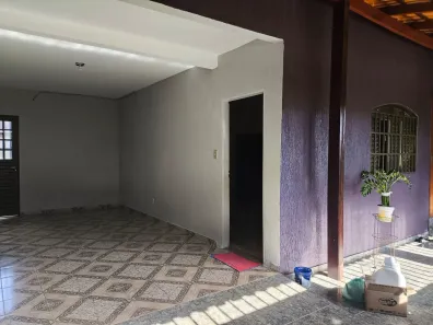 Sobrado com 3 Quartos para alugar, 110m² no Samambaia Norte, Brasília