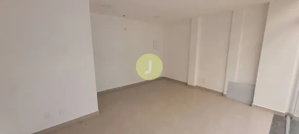Ponto Comercial para alugar, 20m² no Campo Grande, Rio de Janeiro