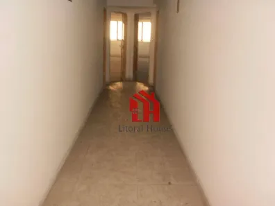 Sala Comercial para alugar, 60m² no Ponta da Praia, Santos