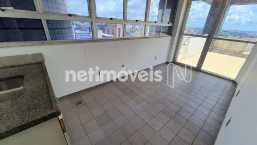 Ponto Comercial para alugar, 251m² no Santa Efigênia, Belo Horizonte