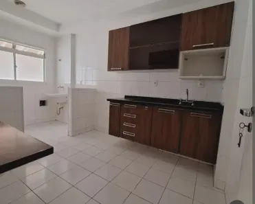 Casa de Condomínio com 3 Quartos para alugar, 130m² no Vila Mogilar, Mogi das Cruzes