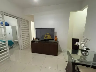 Apartamento com 2 Quartos à venda, 60m² no Leme, Rio de Janeiro