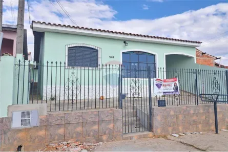 Casa com 3 Quartos para alugar, 117m² no Terras de São João, Salto de Pirapora