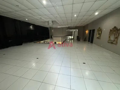 Ponto Comercial para venda ou aluguel, 900m² no Freguesia (Jacarepaguá), Rio de Janeiro