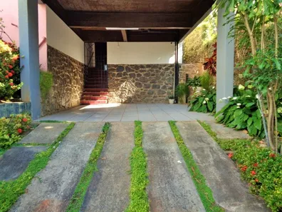 Casa com 4 Quartos à venda, 240m² no Brotas, Salvador