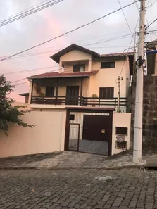 Sobrado com 3 Quartos à venda, 405m² no Cruzeiro, Caxias do Sul