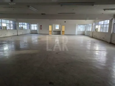 Sala Comercial para alugar, 550m² no Santa Efigênia, Belo Horizonte