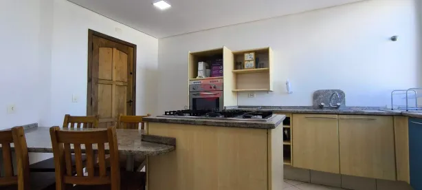 Apartamento com 3 Quartos para alugar, 127m² no Centro, Campo Largo