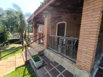 Fazenda/Sítio com 3 Quartos para alugar, 1200m² no Santa Cândida, Vinhedo