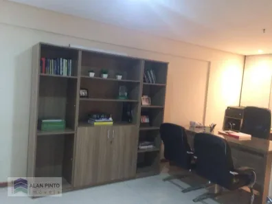 Sala Comercial à venda, 113m² no Stiep, Salvador