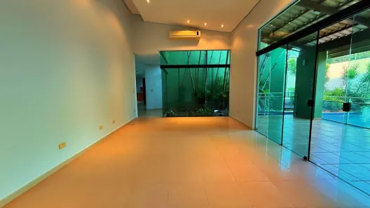 Casa com 4 Quartos para alugar, 400m² no Plano Diretor Sul, Palmas