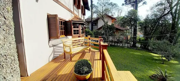 Casa com 4 Quartos à venda, 220m² no Ipê Amarelo, Gramado