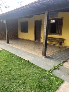 Casa de Condomínio com 2 Quartos para alugar, 70m² no Peró, Cabo Frio