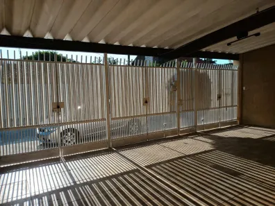 Casa com 5 Quartos à venda, 250m² no Parque Jaraguá, Taubaté