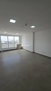 Sala Comercial com 1 Quarto para venda ou aluguel, 37m² no Jundiaí, Anápolis