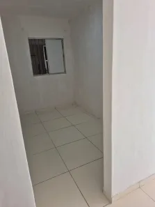 Casa com 2 Quartos para alugar, 100m² no Centro, Camaçari