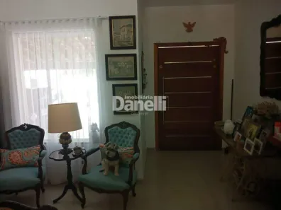 Casa com 3 Quartos à venda, 205m² no Loteamento Residencial Fazenda Casa Grande, Taubaté