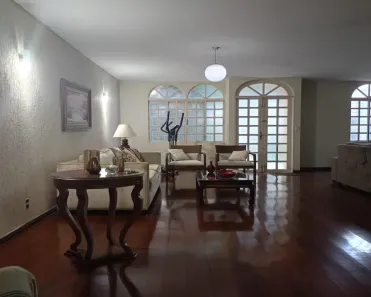 Casa com 4 Quartos à venda, 160m² no Setores Complementares, Brasília