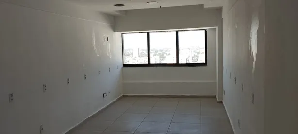 Sala Comercial para alugar, 29m² no Centro, Nova Iguaçu
