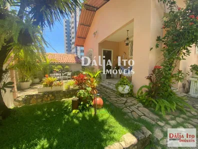 Casa com 3 Quartos à venda, 280m² no Pituba, Salvador