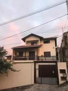 Sobrado com 3 Quartos à venda, 405m² no Cruzeiro, Caxias do Sul