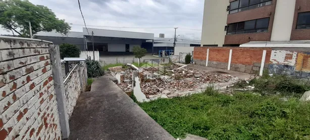 Lote/Terreno à venda, 900m² no Maria Goretti, Bento Gonçalves