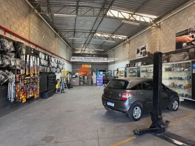 Sala Comercial à venda, 330m² no Nossa Senhora das Graças, Santa Luzia