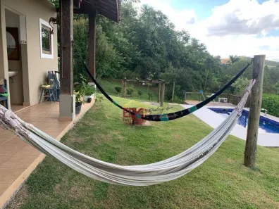 Casa de Condomínio com 3 Quartos para venda ou aluguel, 349m² no Chácaras Cataguá, Taubaté