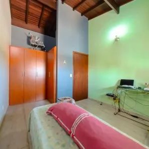 Sobrado com 3 Quartos à venda, 250m² no Centro, Araras