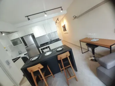 Apartamento com 2 Quartos para alugar, 2000m² no Centro, Belo Horizonte