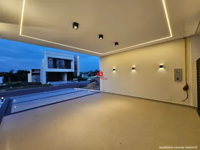 Casa de Condomínio com 4 Quartos à venda, 282m² no Novo Aleixo, Manaus
