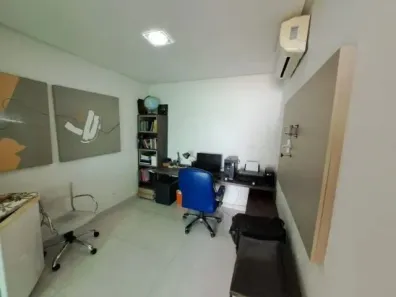 Sobrado com 3 Quartos à venda, 380m² no Chapada, Manaus