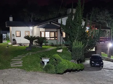 Fazenda/Sítio com 4 Quartos à venda, 5000m² no Bela Vista, Farroupilha