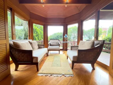 Casa de Condomínio com 4 Quartos à venda, 268m² no Planalto, Gramado