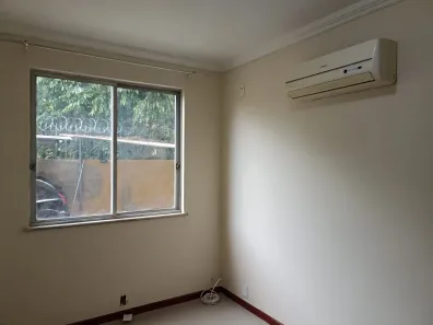 Apartamento com 2 Quartos para alugar, 53m² no Praça Seca, Rio de Janeiro