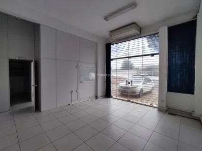 Sala Comercial para alugar, 200m² no Jardim das Nações, Taubaté