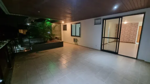 Apartamento com 2 Quartos para alugar, 103m² no Recreio dos Bandeirantes, Rio de Janeiro